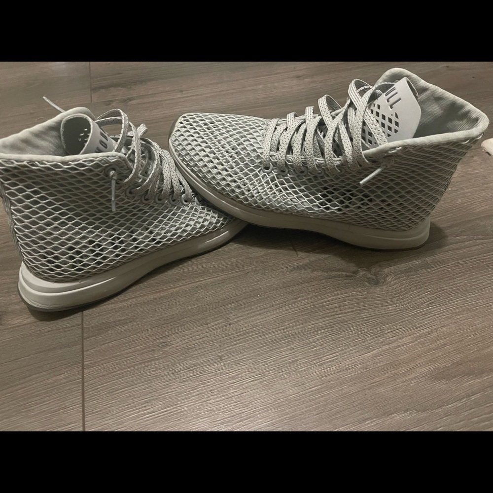 NoBull mid tops.